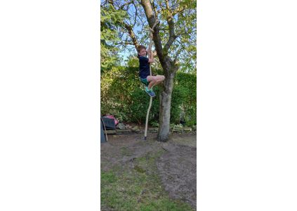 Customer image of Gym &amp; Fitness Climbing Rope with soft eye and heatshrink finish - Natural Hemp