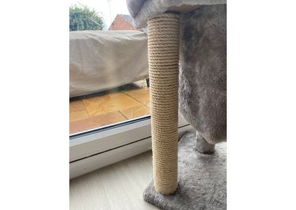Customer image of Natural Sisal Rope For Cat Scratching Posts